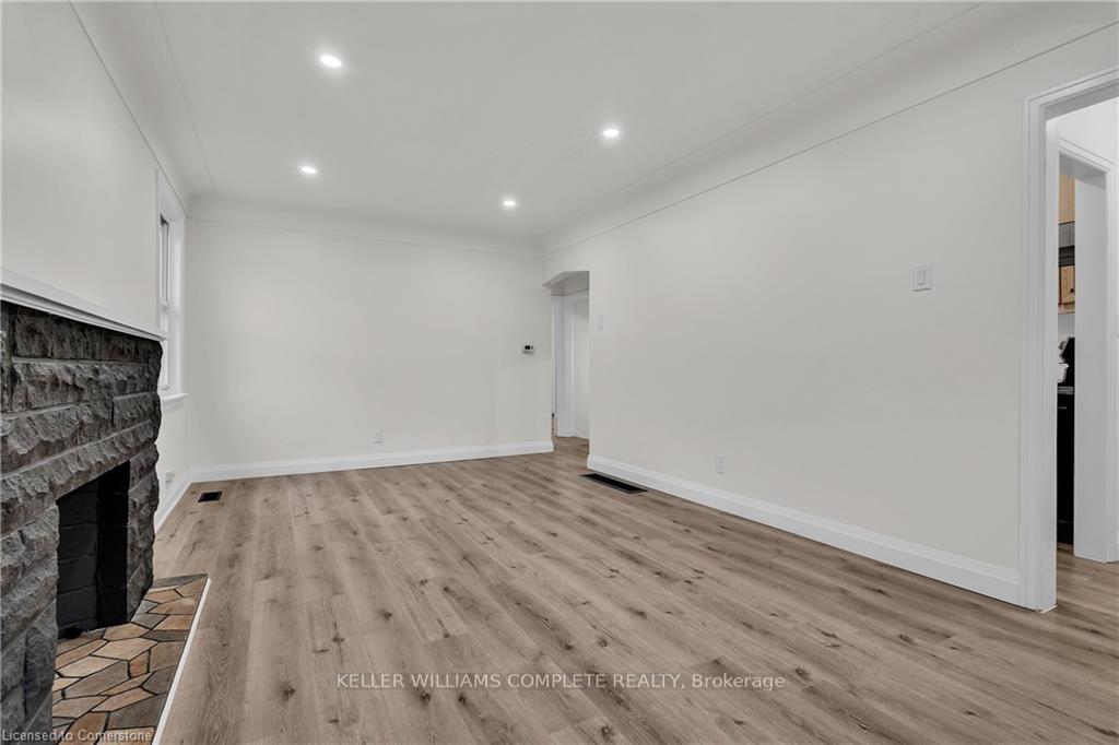 Photo 12 of 555 Upper Sherman Avenue, Hamilton, Raleigh — HOMEH