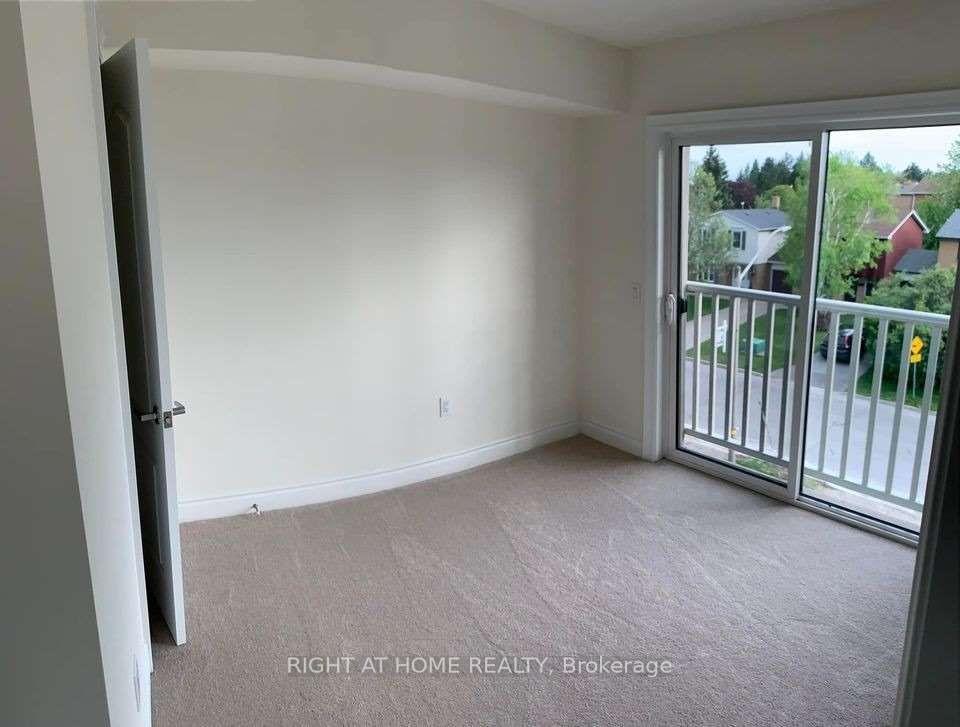 Photo 23 of 933 Finley Avenue, Ajax, South West — HOMEH