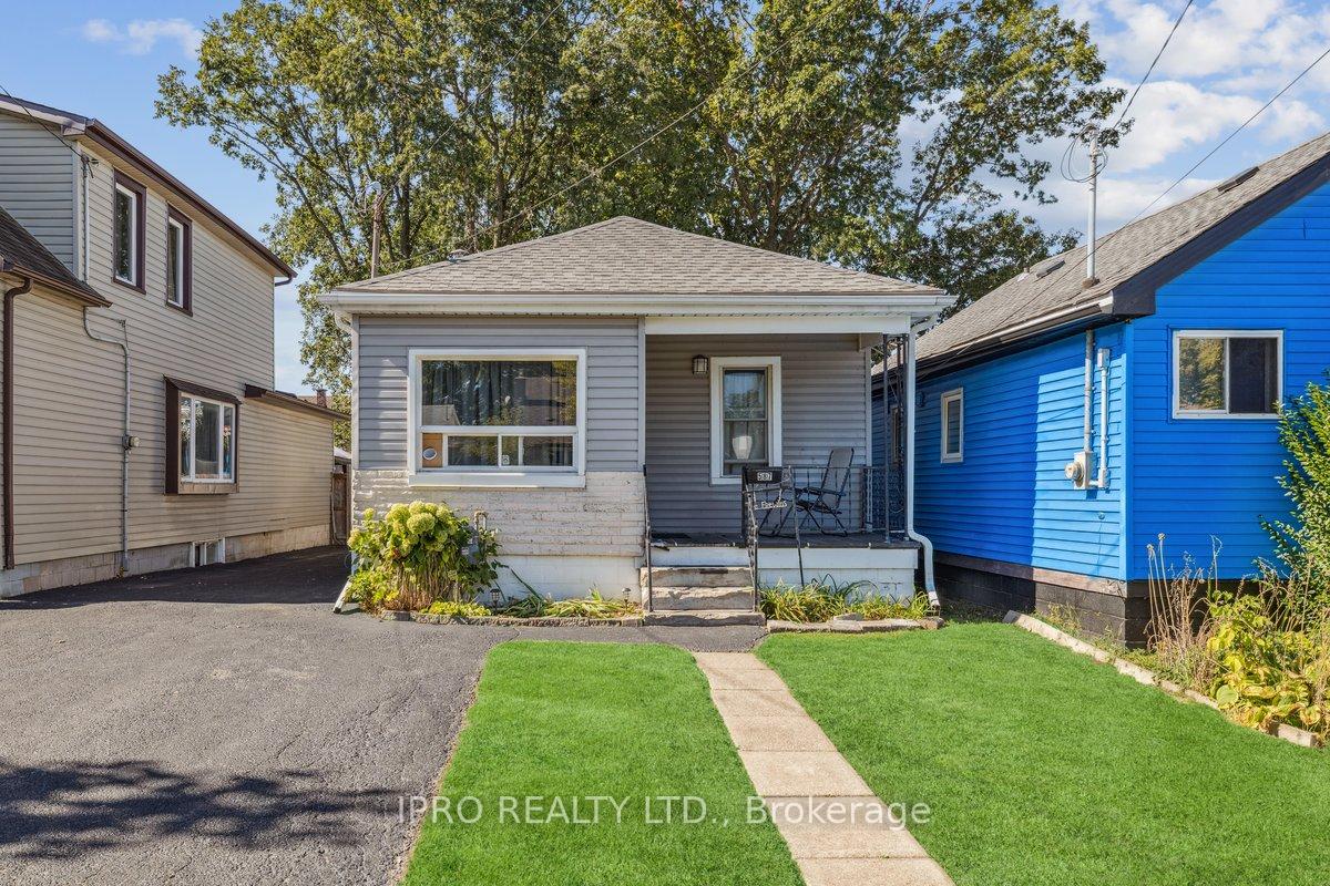 Photo 1 of 587 Waterloo Street, Hamilton, Parkview — HOMEH