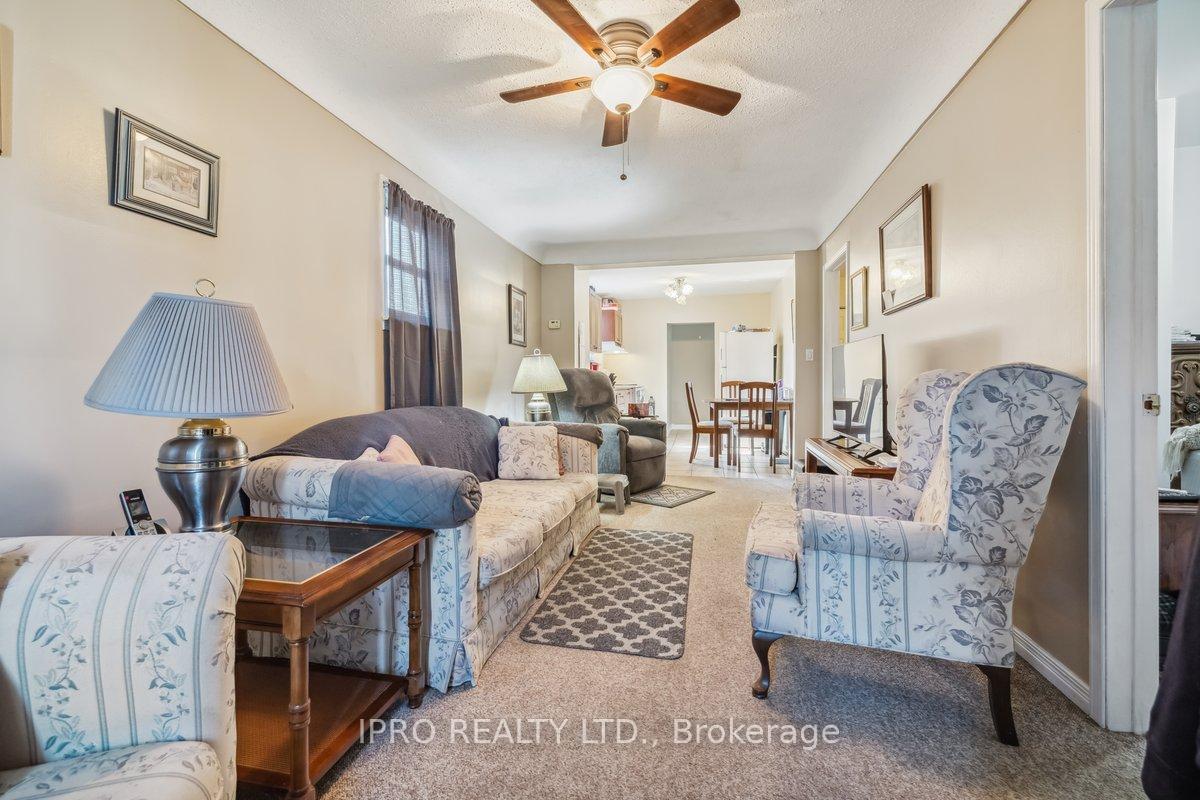 Photo 3 of 587 Waterloo Street, Hamilton, Parkview — HOMEH