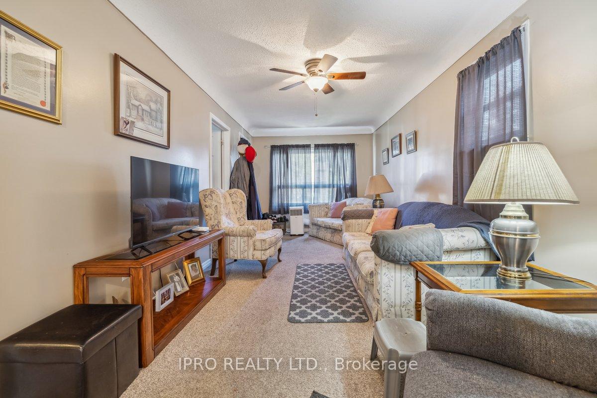 Photo 4 of 587 Waterloo Street, Hamilton, Parkview — HOMEH