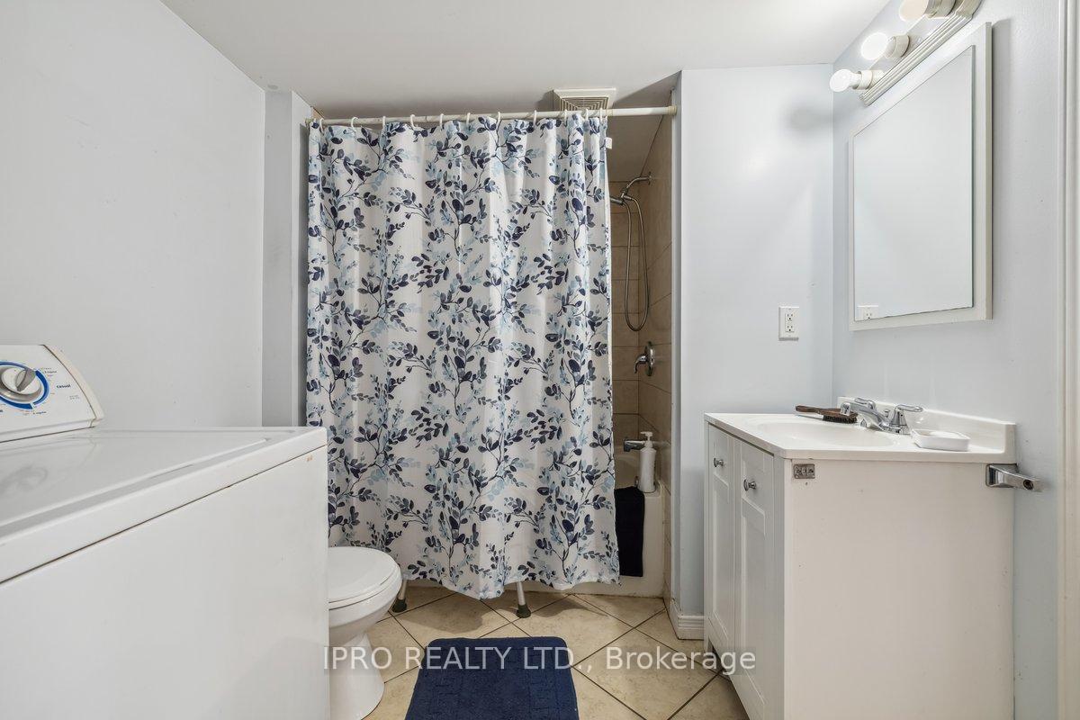 Photo 8 of 587 Waterloo Street, Hamilton, Parkview — HOMEH