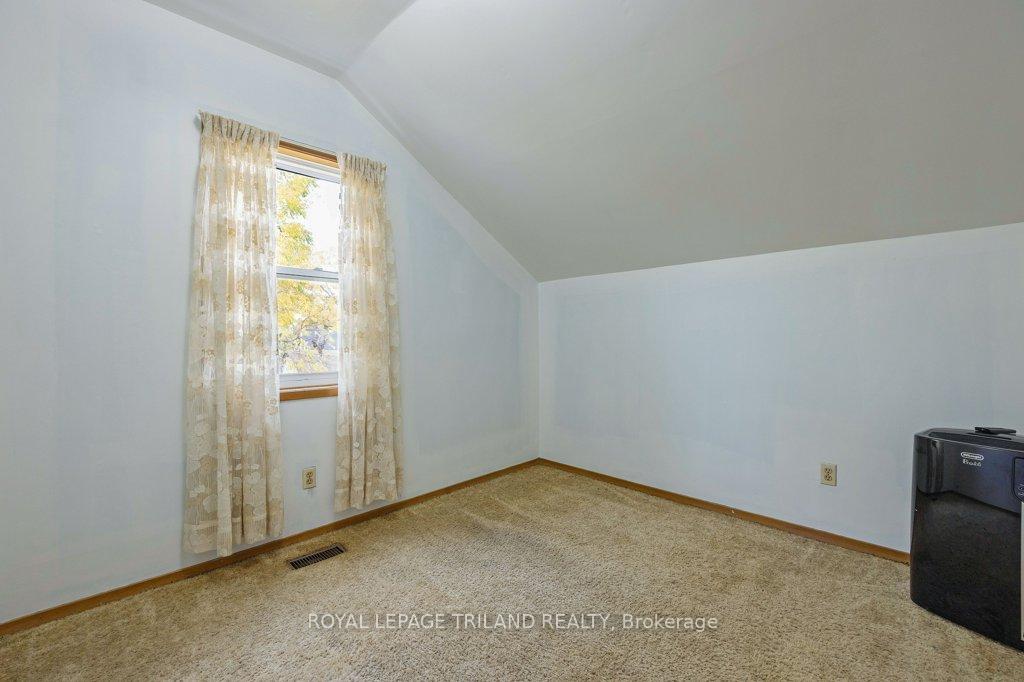 Photo 40 of 8 Hamilton Street, St. Thomas — HOMEH
