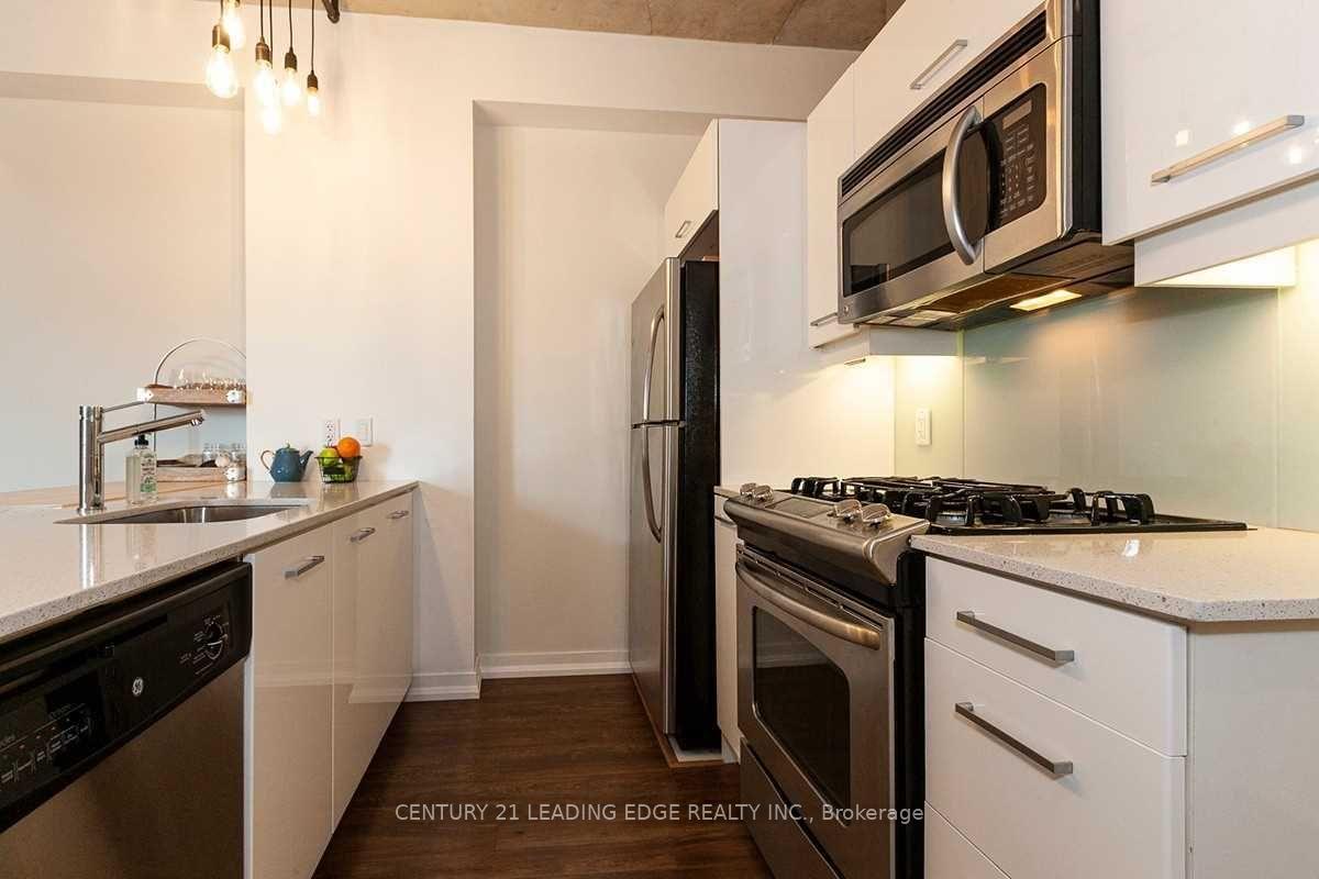 Photo 3 of Unit 602, 127 Queen Street E, Toronto, Church-Yonge Corridor — HOMEH