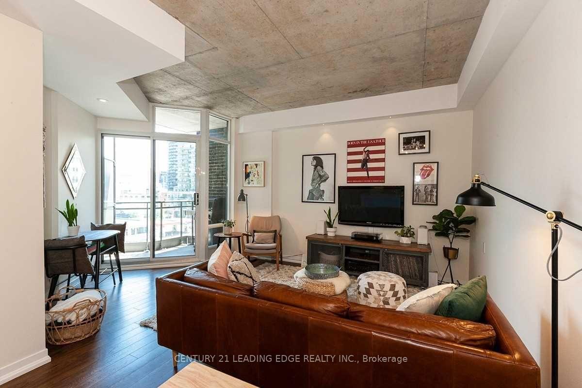 Photo 7 of Unit 602, 127 Queen Street E, Toronto, Church-Yonge Corridor — HOMEH