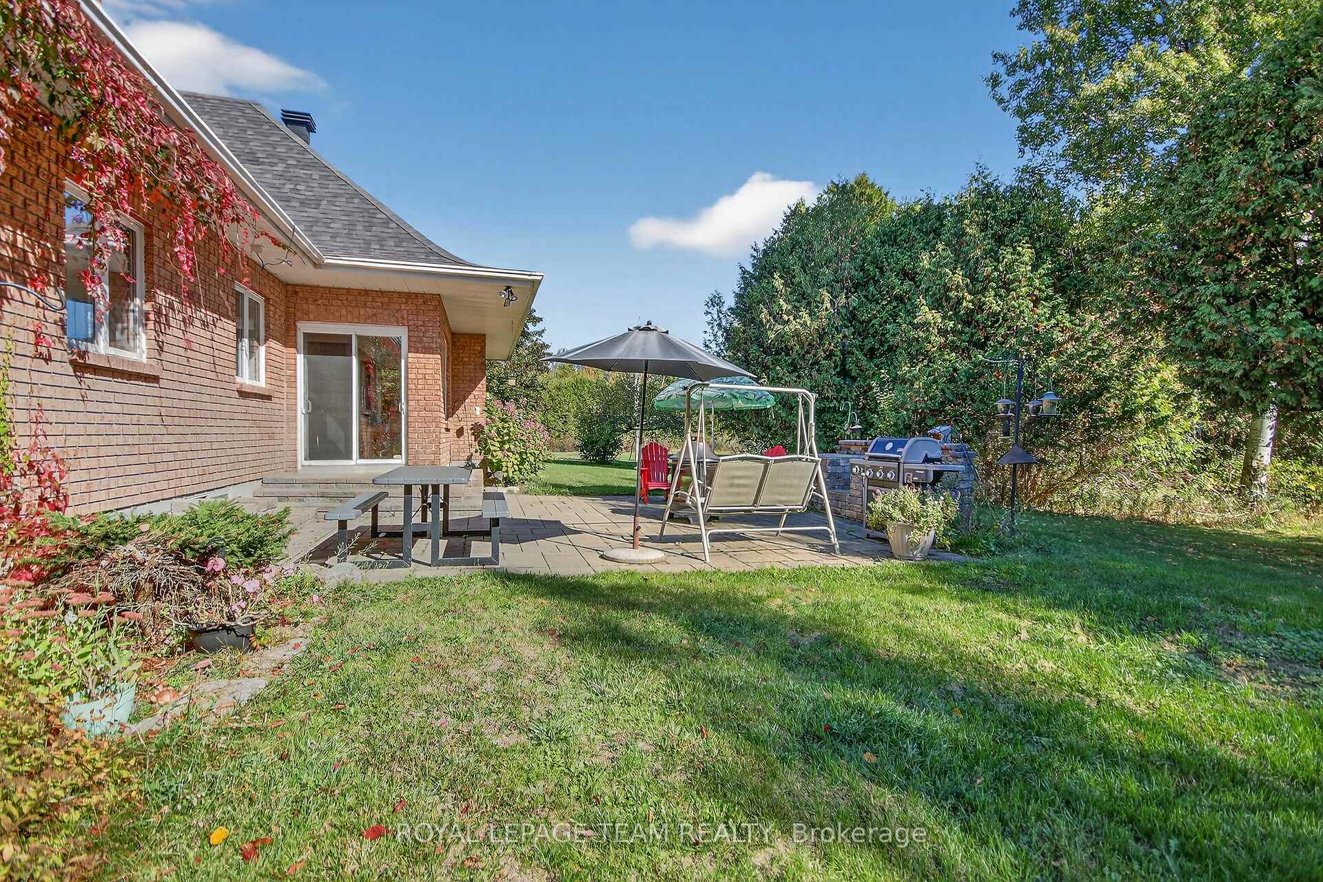 Photo 37 of 101 Falcon Brook Road, Ottawa, Huntley Ward (South West) — HOMEH