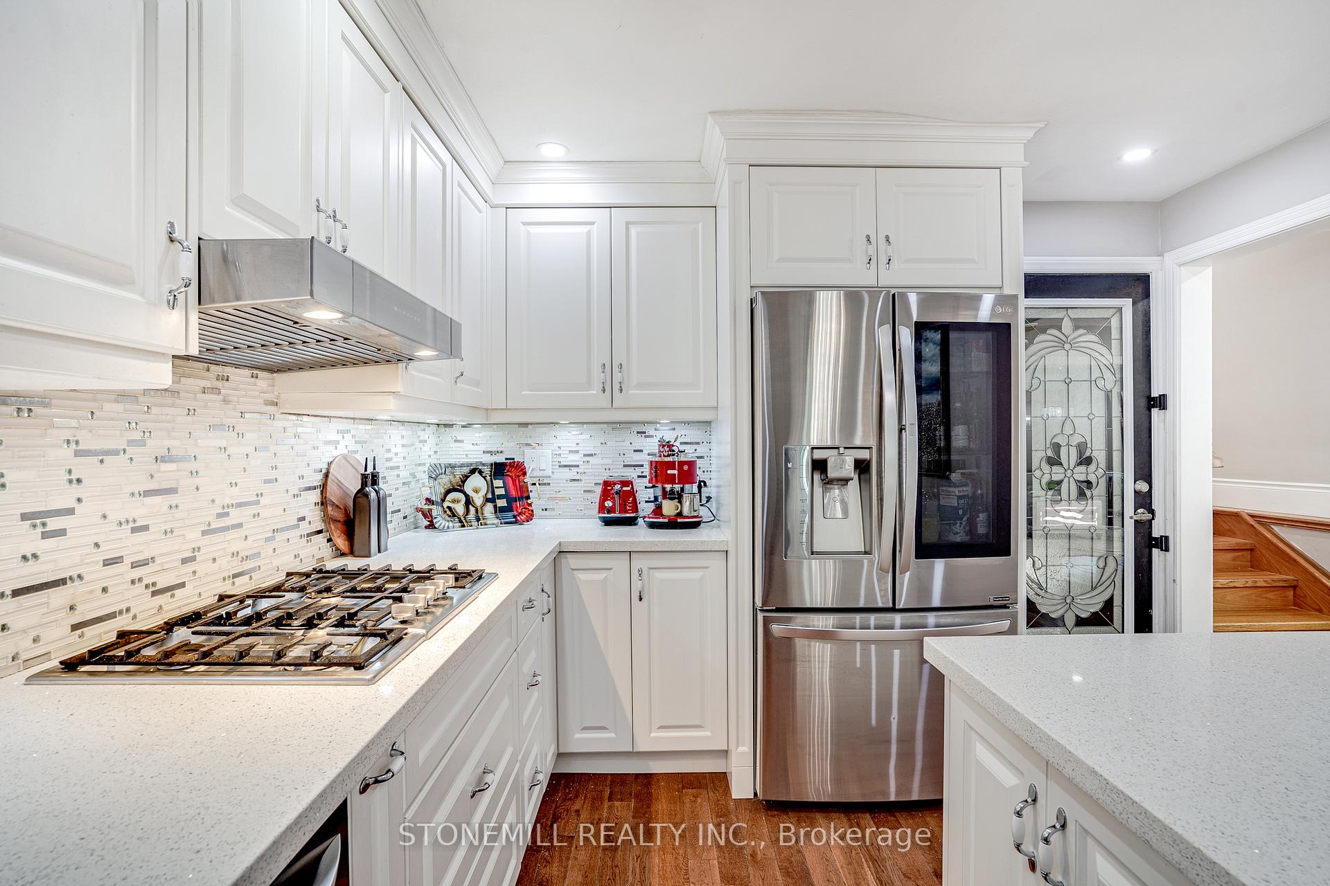 Photo 10 of 36 Blenheim Drive, Hamilton, Stoney Creek — HOMEH