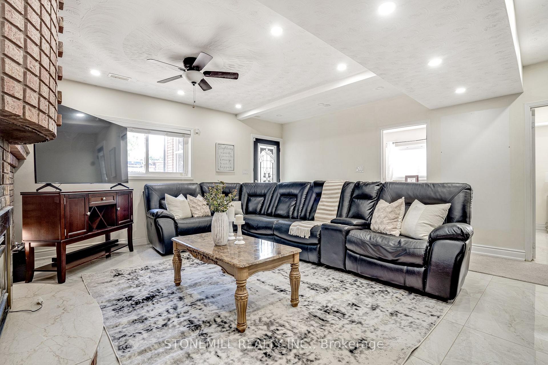 Photo 42 of 36 Blenheim Drive, Hamilton, Stoney Creek — HOMEH
