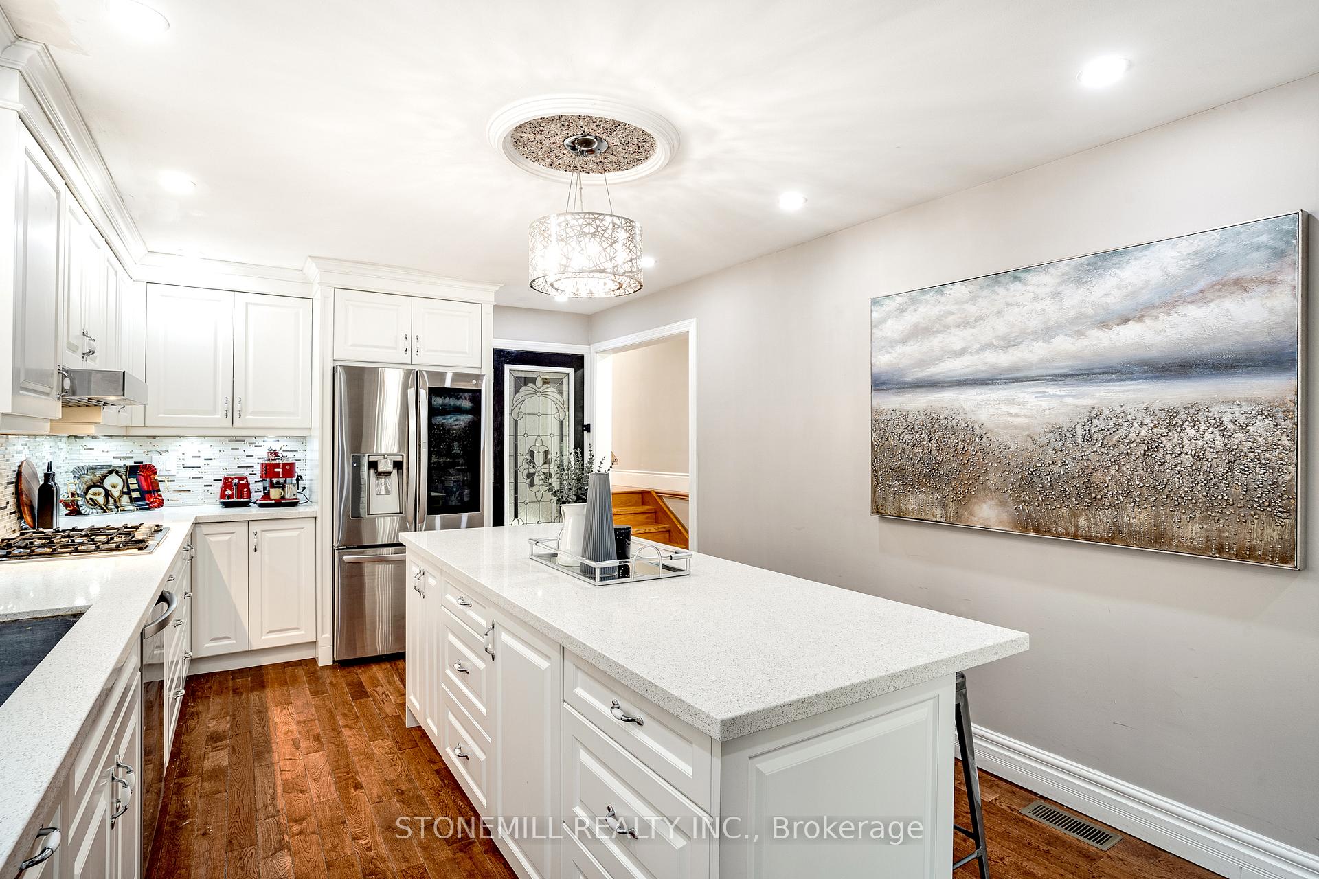 Photo 32 of 36 Blenheim Drive, Hamilton, Stoney Creek — HOMEH