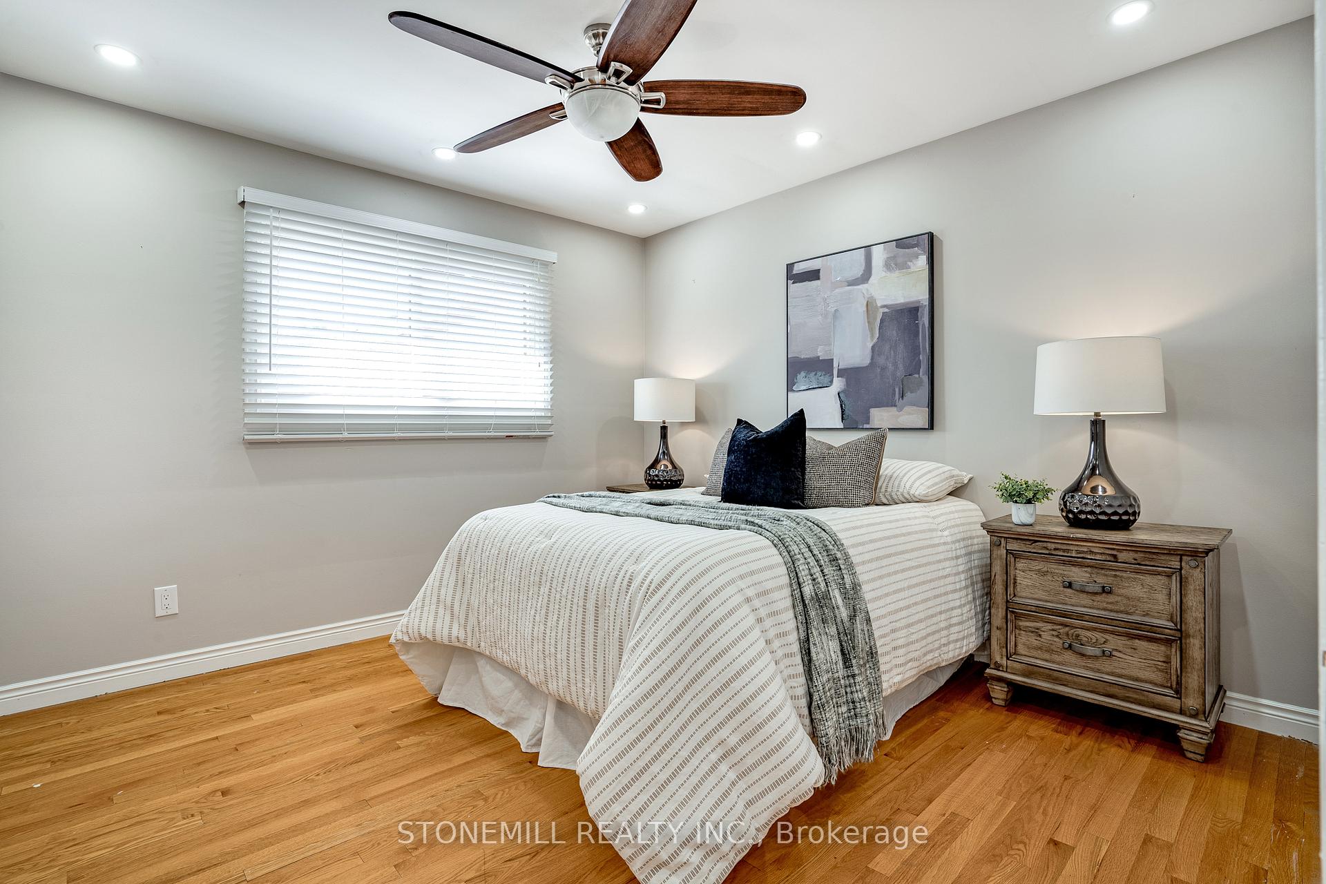 Photo 36 of 36 Blenheim Drive, Hamilton, Stoney Creek — HOMEH