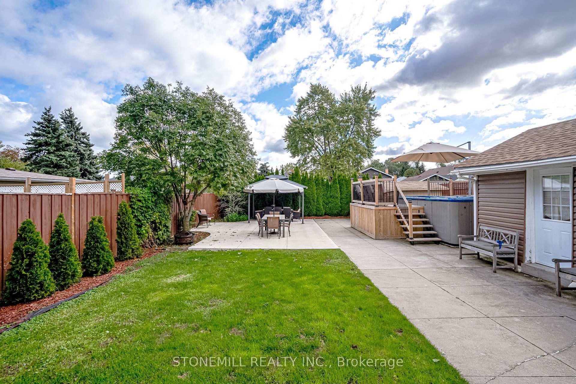 Photo 74 of 36 Blenheim Drive, Hamilton, Stoney Creek — HOMEH