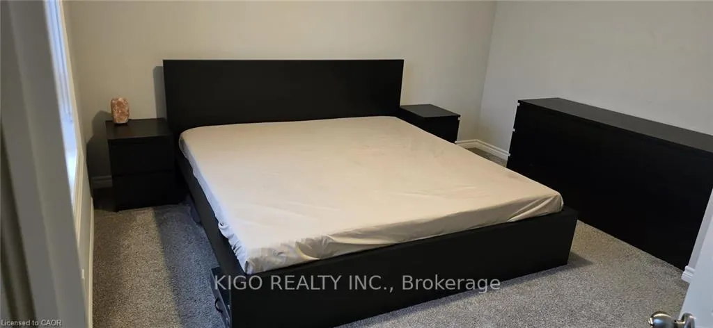 Photo 10 of Unit 10, 235 Chapel Hill Drive, Kitchener — HOMEH