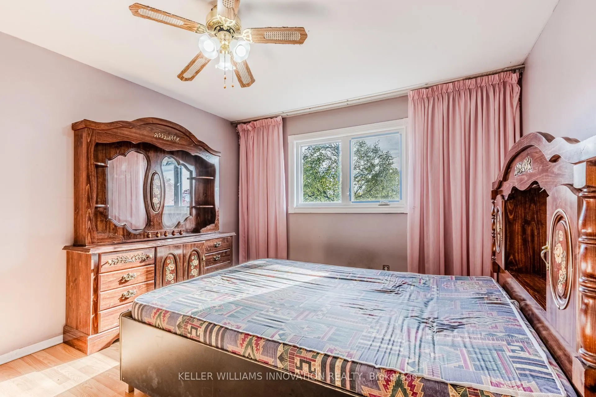Photo 16 of 8 Dingwall Court, Brampton, Heart Lake West — HOMEH