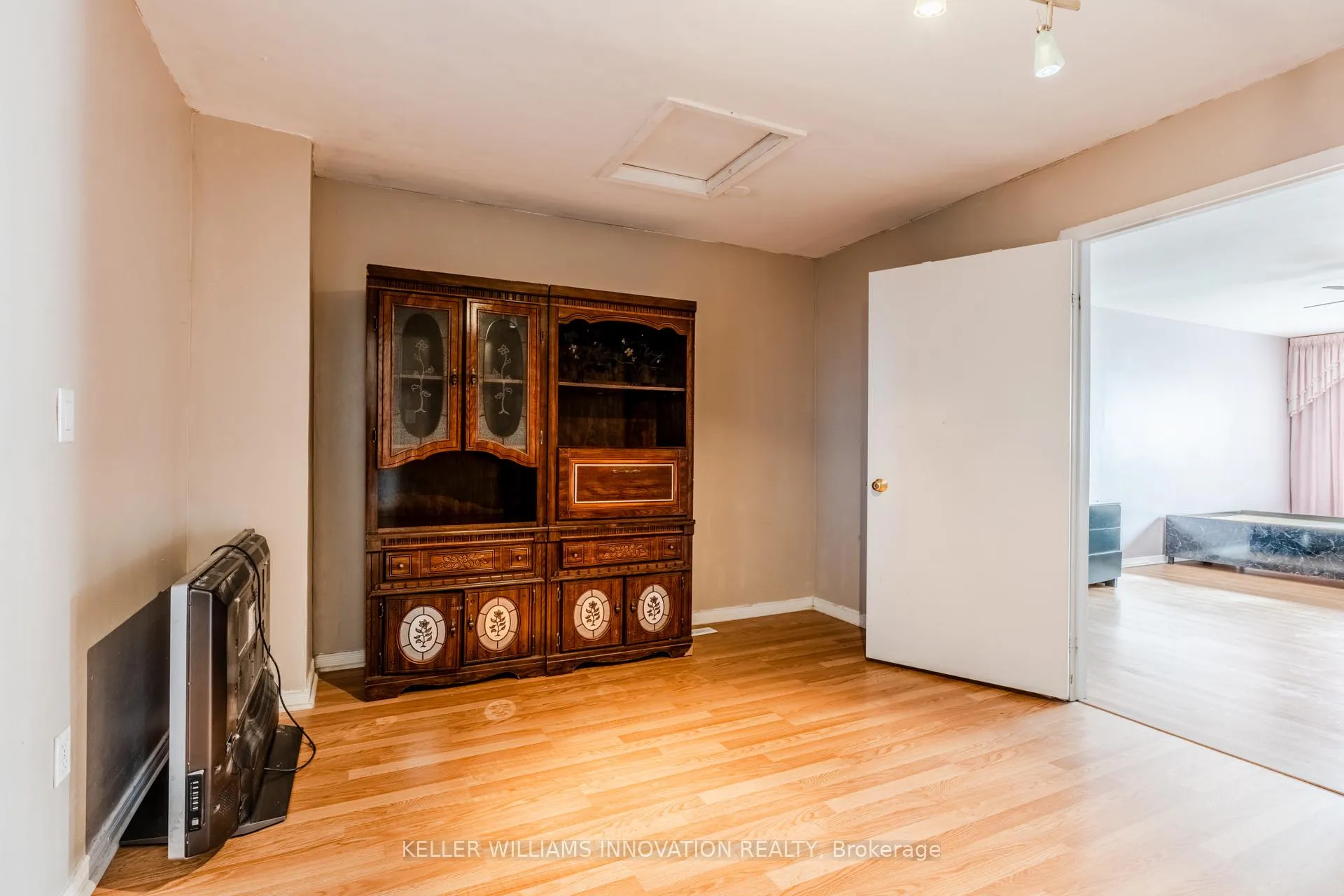 Photo 24 of 8 Dingwall Court, Brampton, Heart Lake West — HOMEH