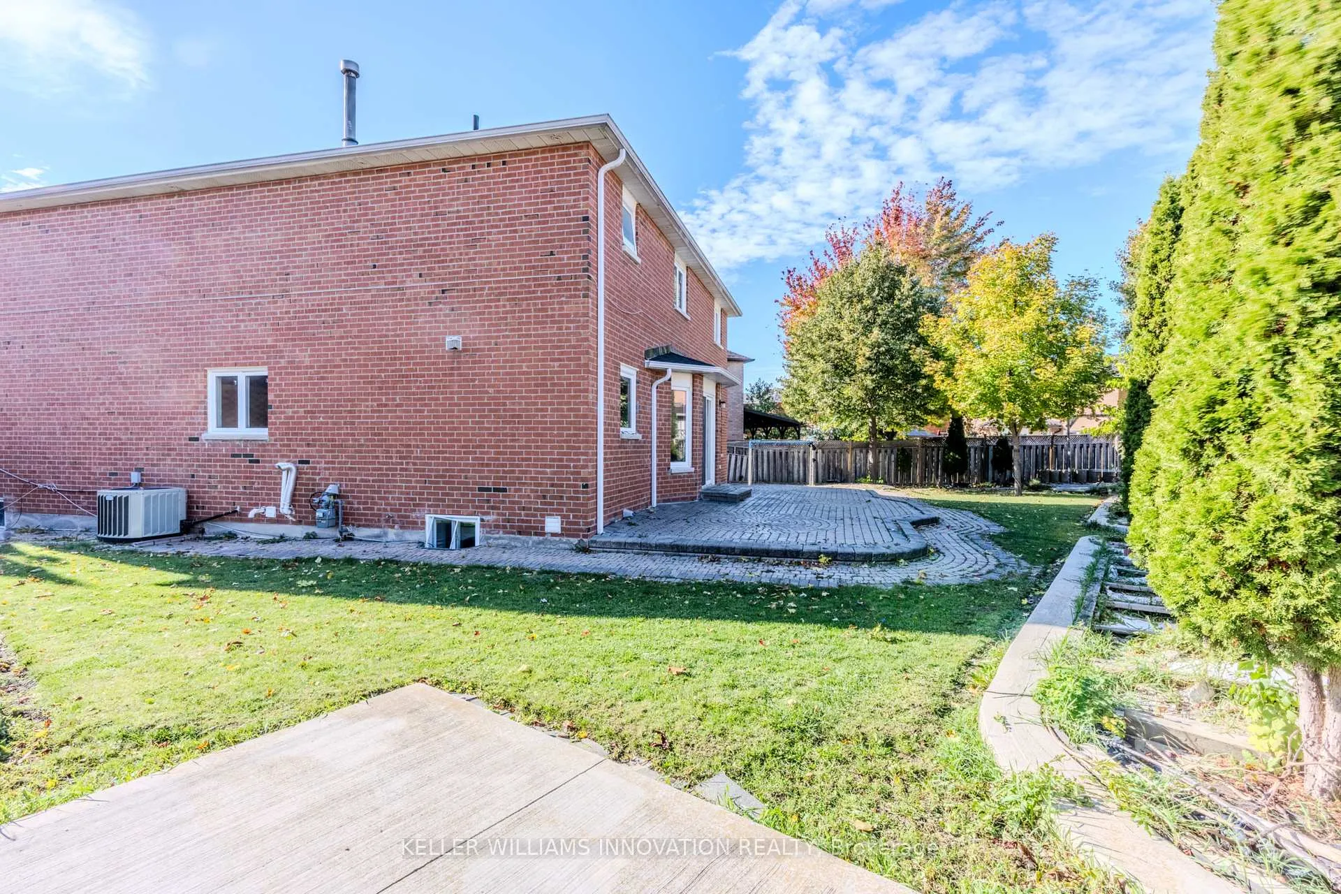 Photo 33 of 8 Dingwall Court, Brampton, Heart Lake West — HOMEH