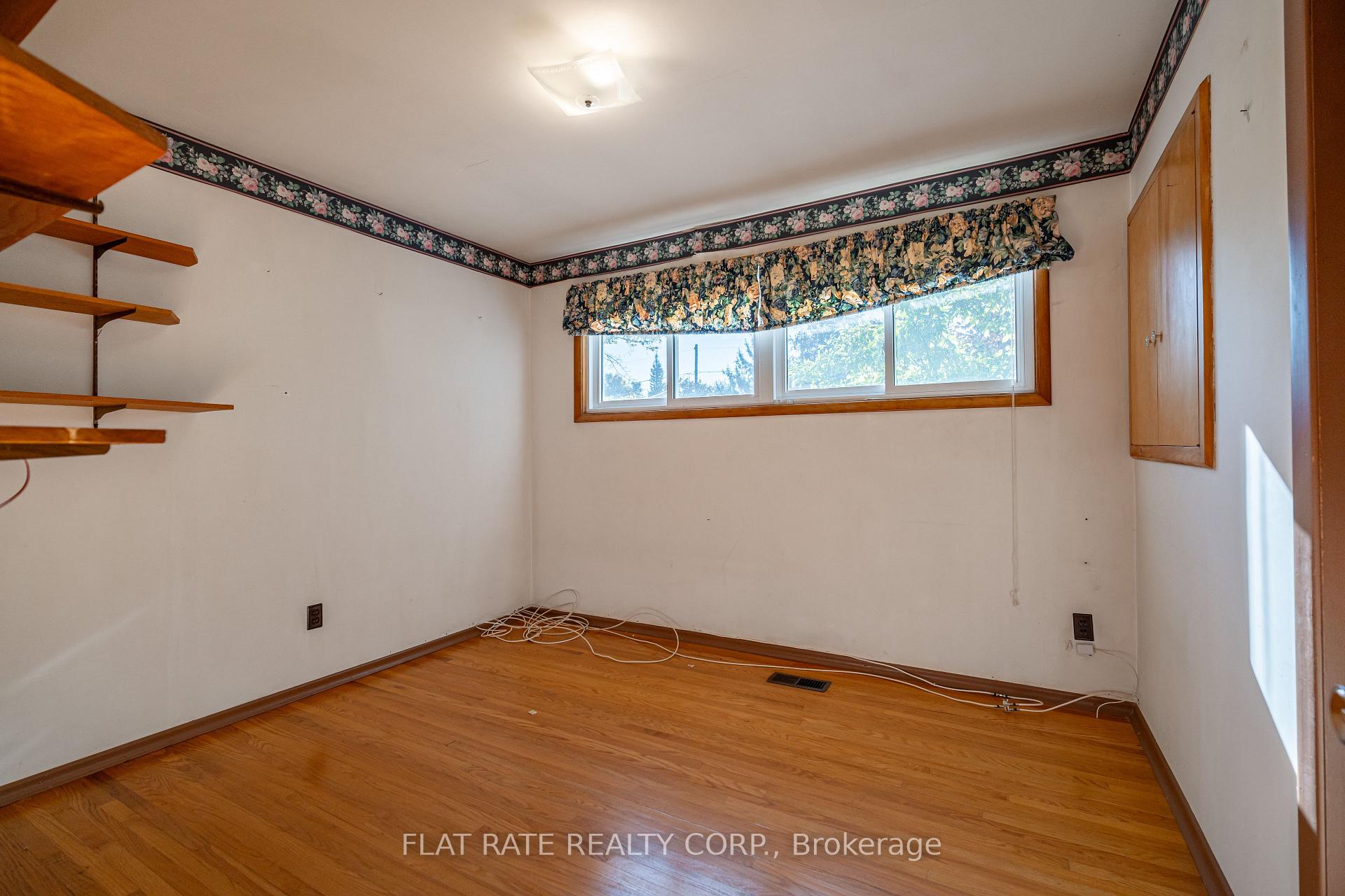 Photo 16 of 322 Plati Avenue, Douro-Dummer — HOMEH