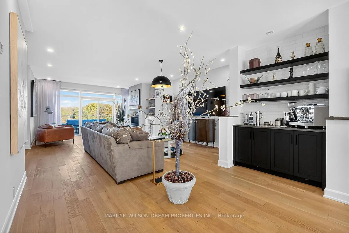 Photo 8 of 318 Sanctuary Private, Ottawa, Ottawa East — HOMEH