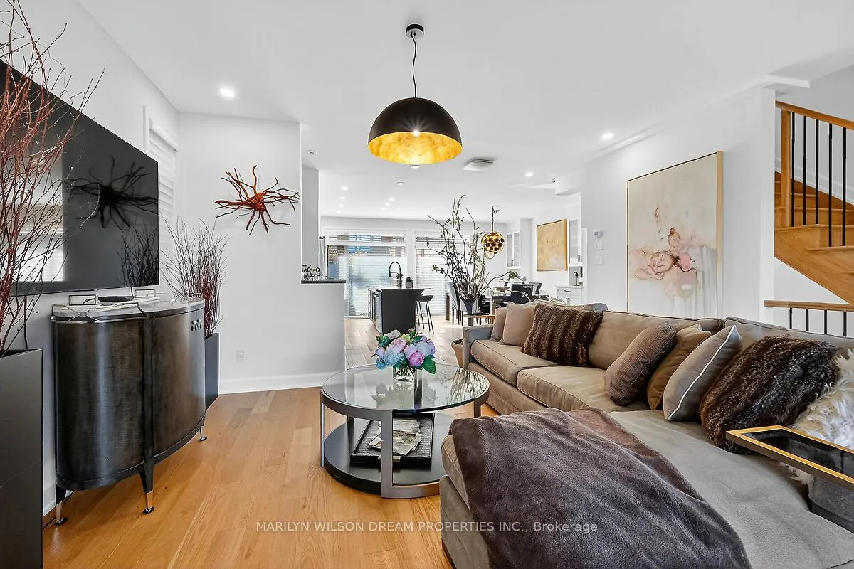 Photo 9 of 318 Sanctuary Private, Ottawa, Ottawa East — HOMEH