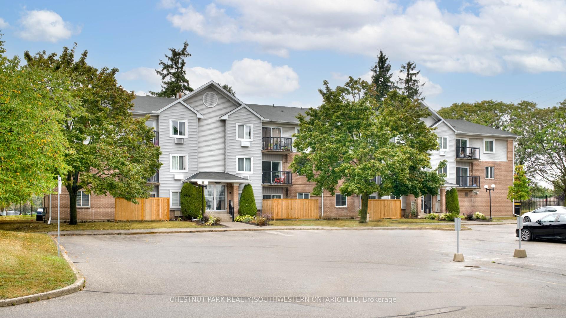 Front of Unit 105, 276 Eiwo Court