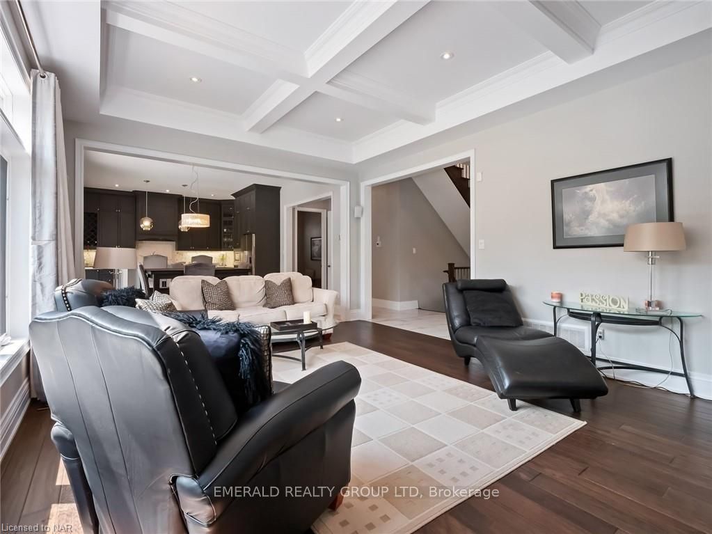 Photo 13 of 93 Copes Lane, Hamilton, Lakeshore — HOMEH