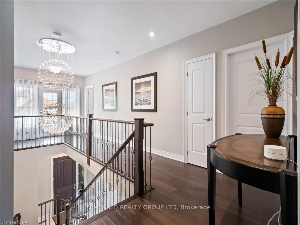 Photo 15 of 93 Copes Lane, Hamilton, Lakeshore — HOMEH