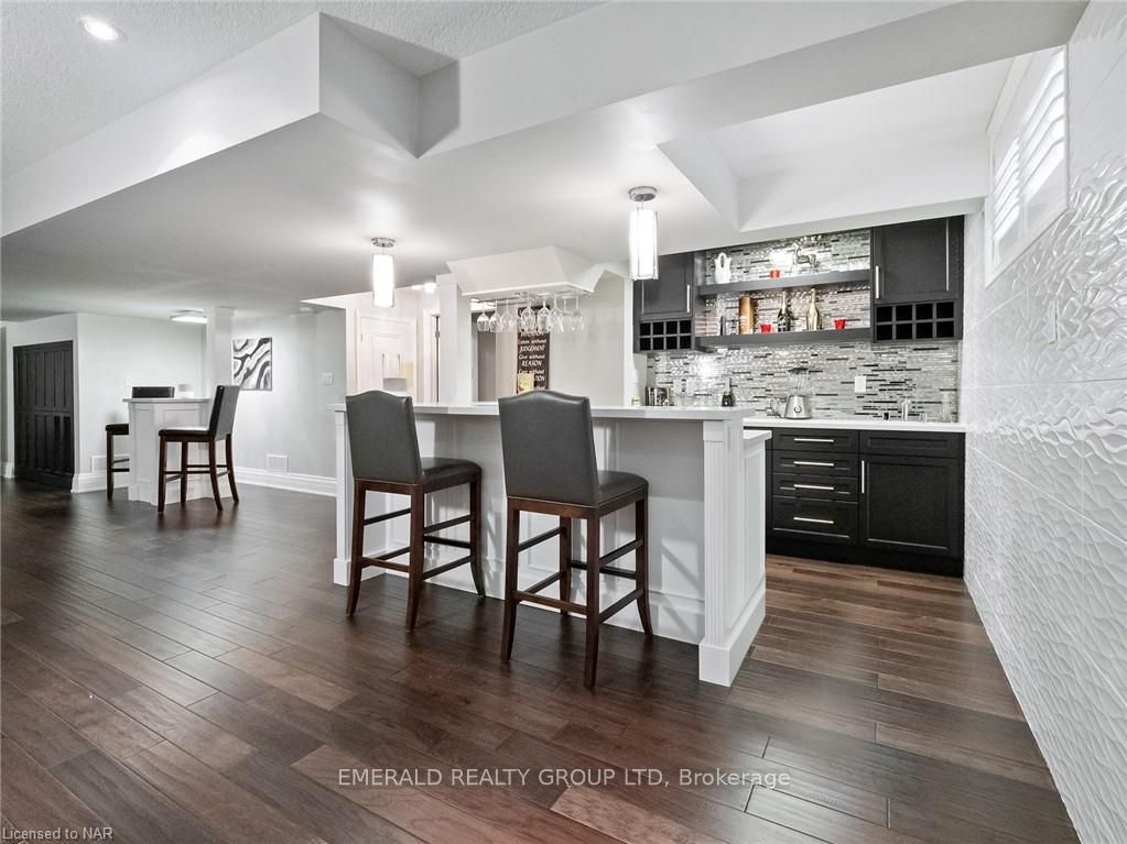 Photo 27 of 93 Copes Lane, Hamilton, Lakeshore — HOMEH