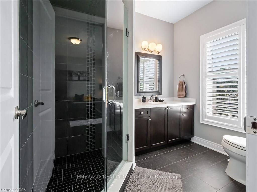 Photo 22 of 93 Copes Lane, Hamilton, Lakeshore — HOMEH