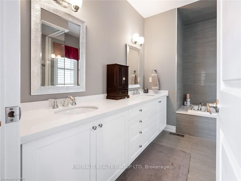 Photo 19 of 93 Copes Lane, Hamilton, Lakeshore — HOMEH