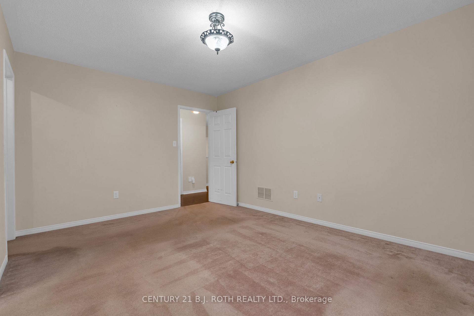 Photo 17 of 14 Stonemount Crescent, Essa, Angus — HOMEH