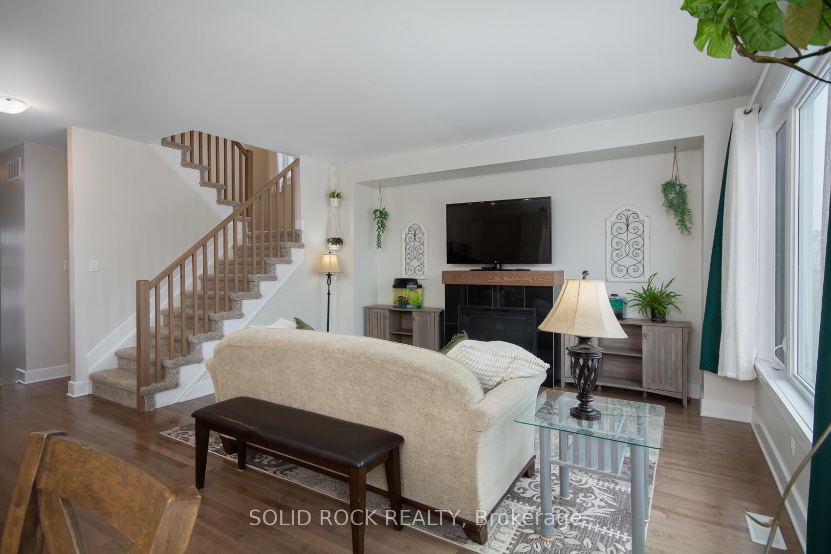 Photo 14 of 99 Robertson Lane, Carleton Place — HOMEH