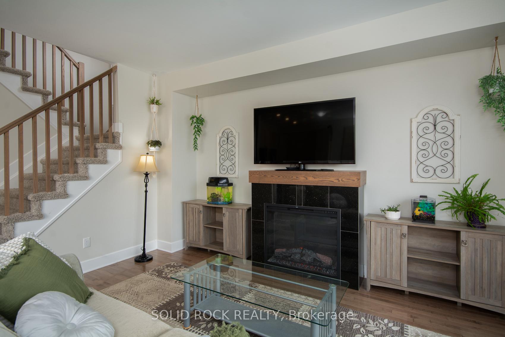 Photo 15 of 99 Robertson Lane, Carleton Place — HOMEH