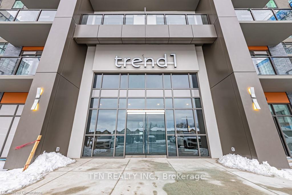 Photo 2 of Unit 302, 450 Dundas Street E, Hamilton, Waterdown — HOMEH