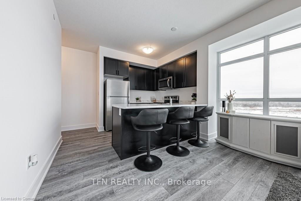Photo 4 of Unit 302, 450 Dundas Street E, Hamilton, Waterdown — HOMEH