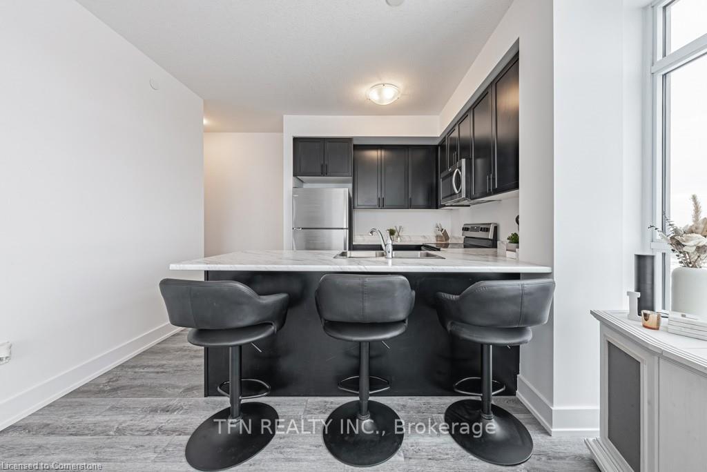 Photo 5 of Unit 302, 450 Dundas Street E, Hamilton, Waterdown — HOMEH