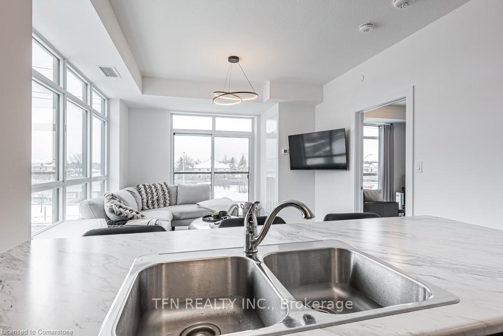 Photo 8 of Unit 302, 450 Dundas Street E, Hamilton, Waterdown — HOMEH