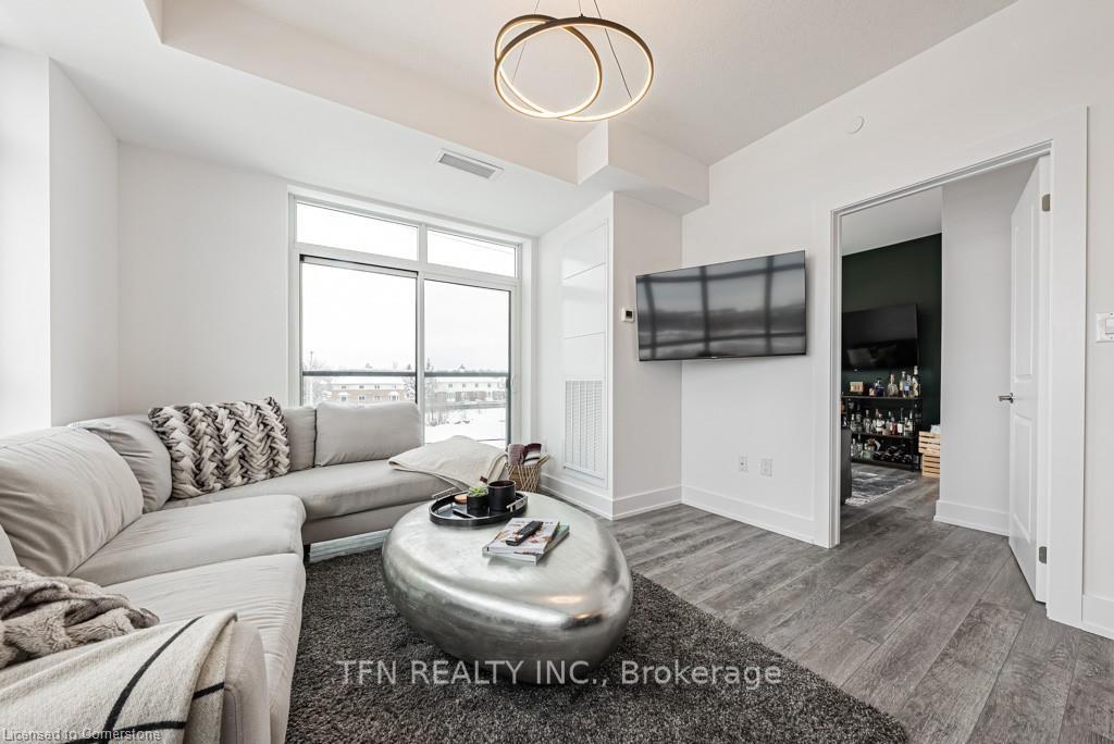 Photo 11 of Unit 302, 450 Dundas Street E, Hamilton, Waterdown — HOMEH