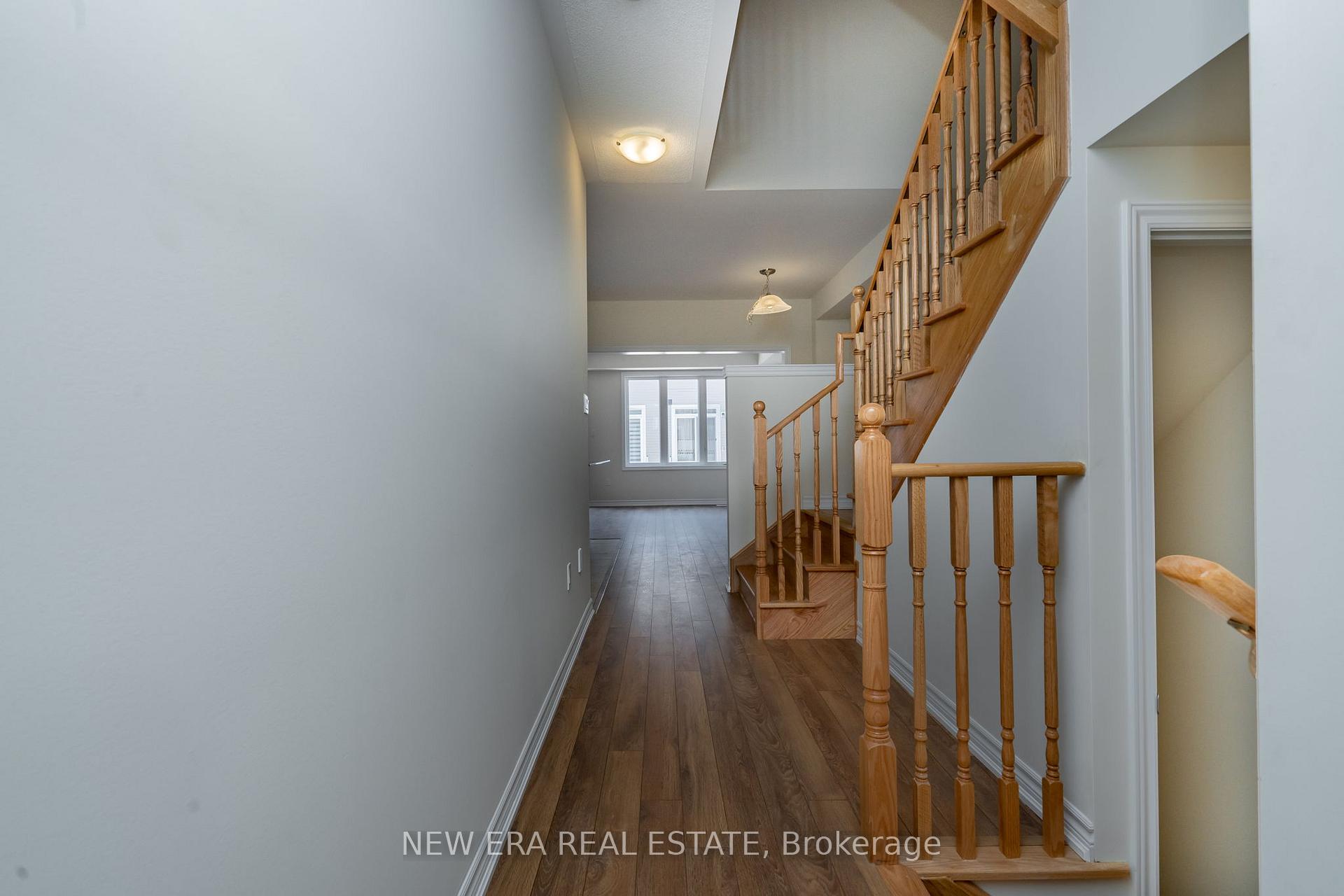 Photo 7 of 114 Player Drive, Erin — HOMEH
