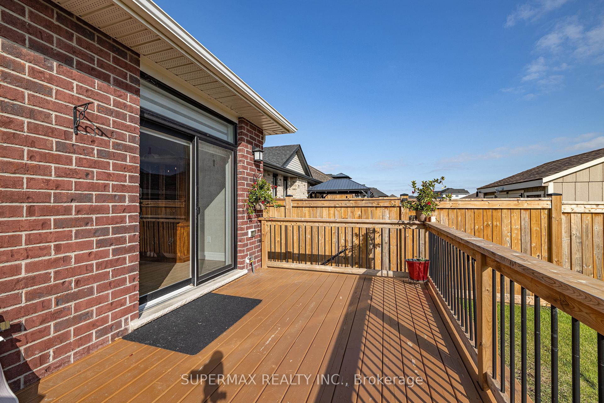 Photo 51 of 99 Renaissance Drive, St. Thomas — HOMEH