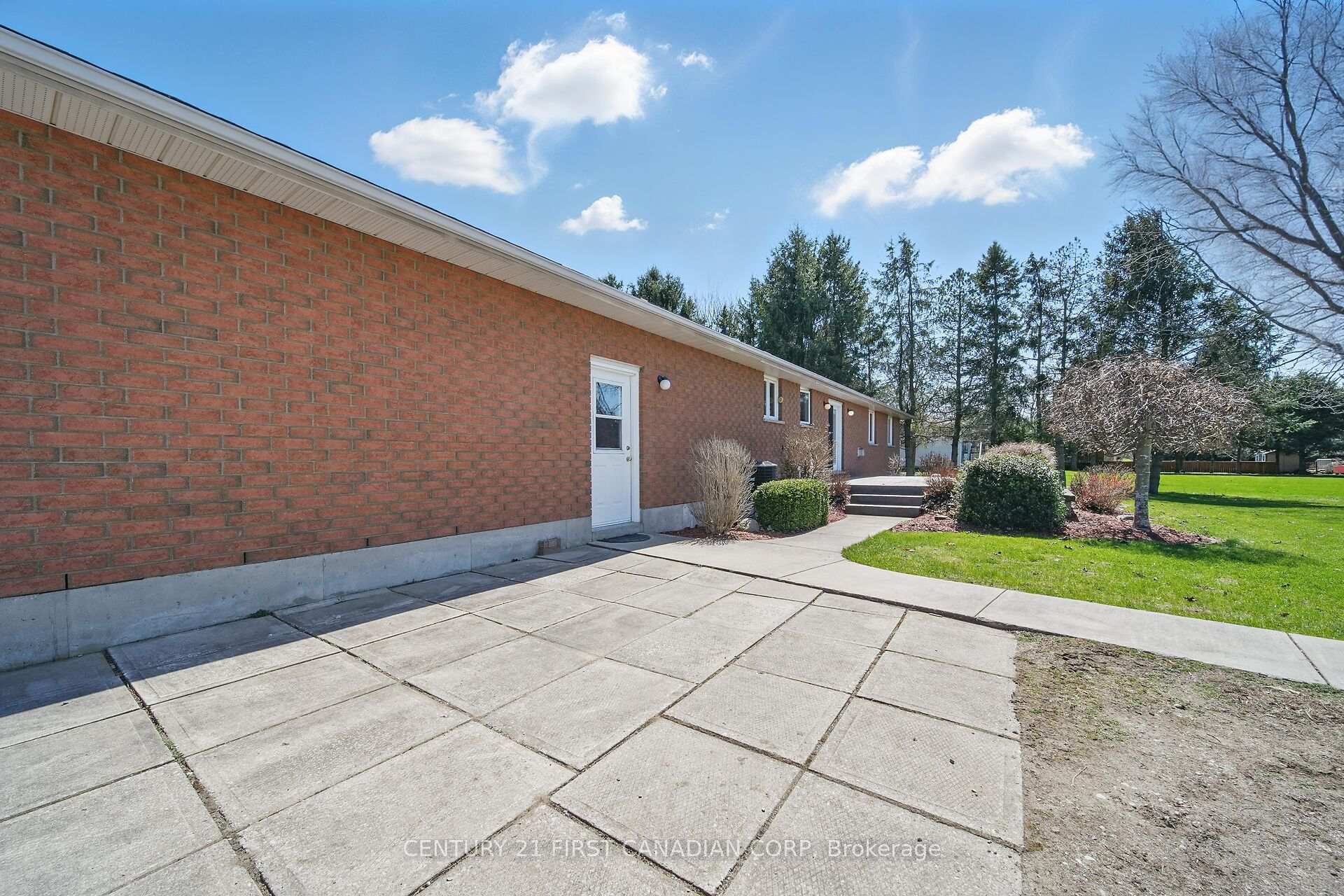 Photo 37 of 29522 Talbot Line, Dutton/Dunwich, Wallacetown — HOMEH