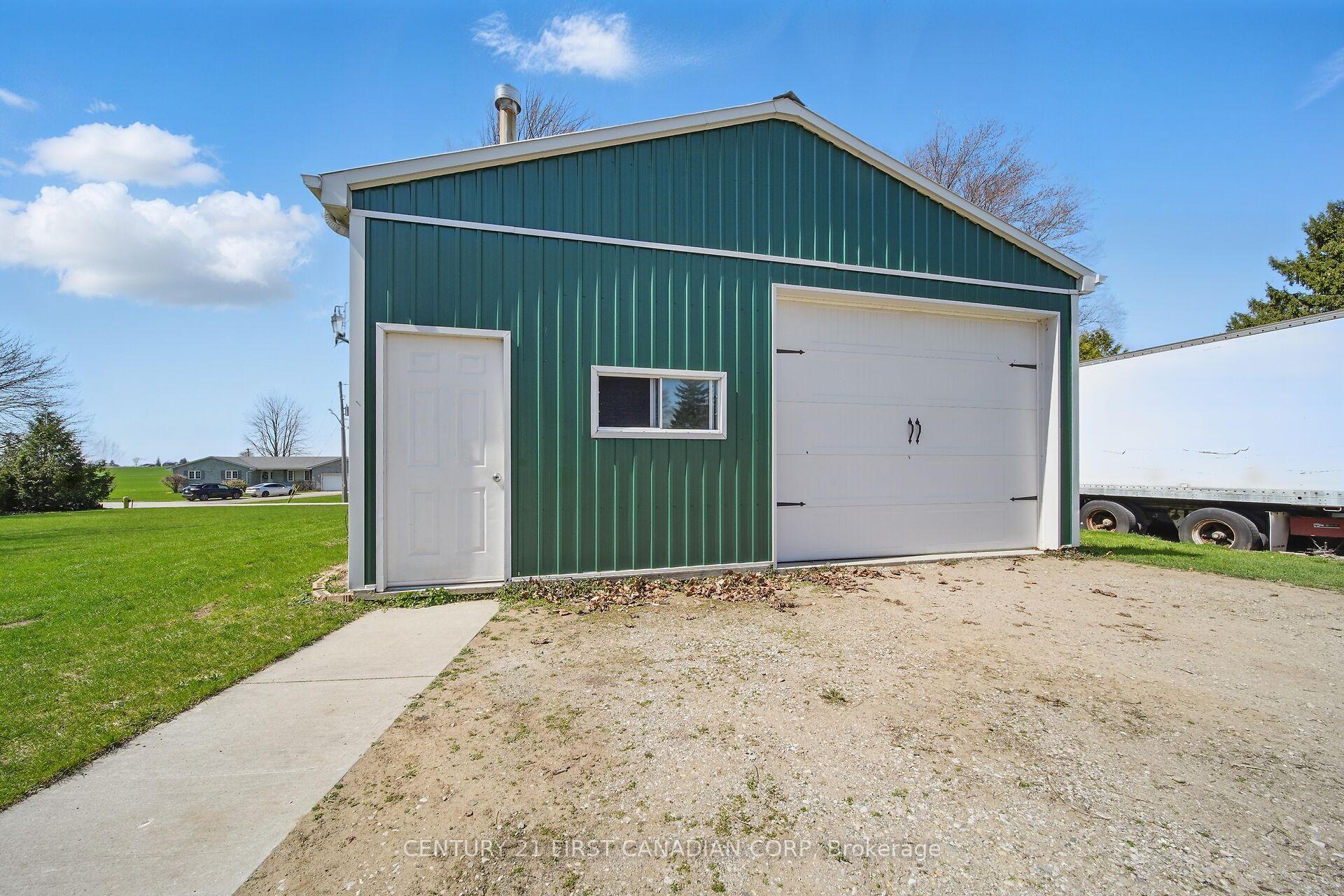 Photo 41 of 29522 Talbot Line, Dutton/Dunwich, Wallacetown — HOMEH