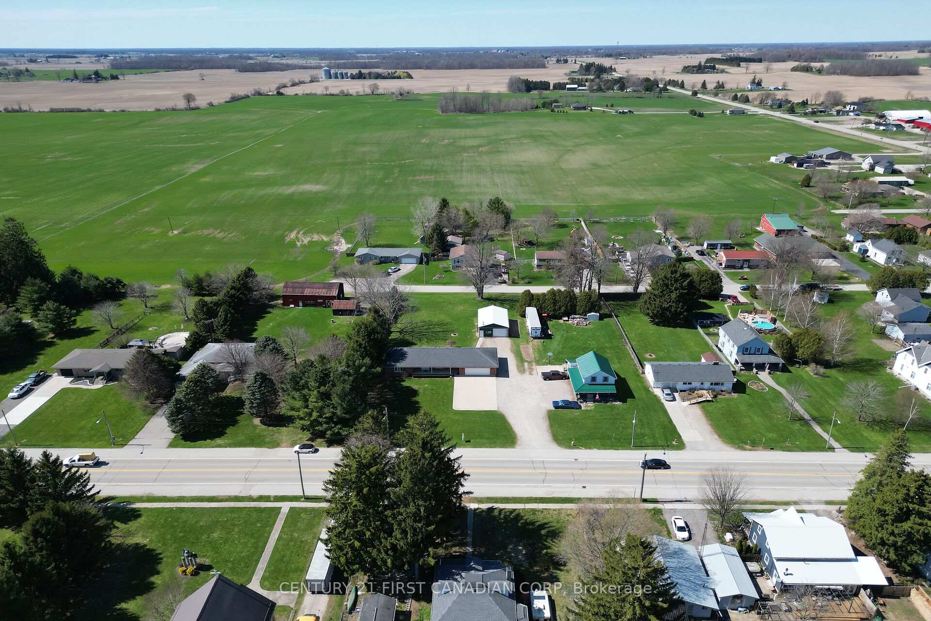 Photo 47 of 29522 Talbot Line, Dutton/Dunwich, Wallacetown — HOMEH