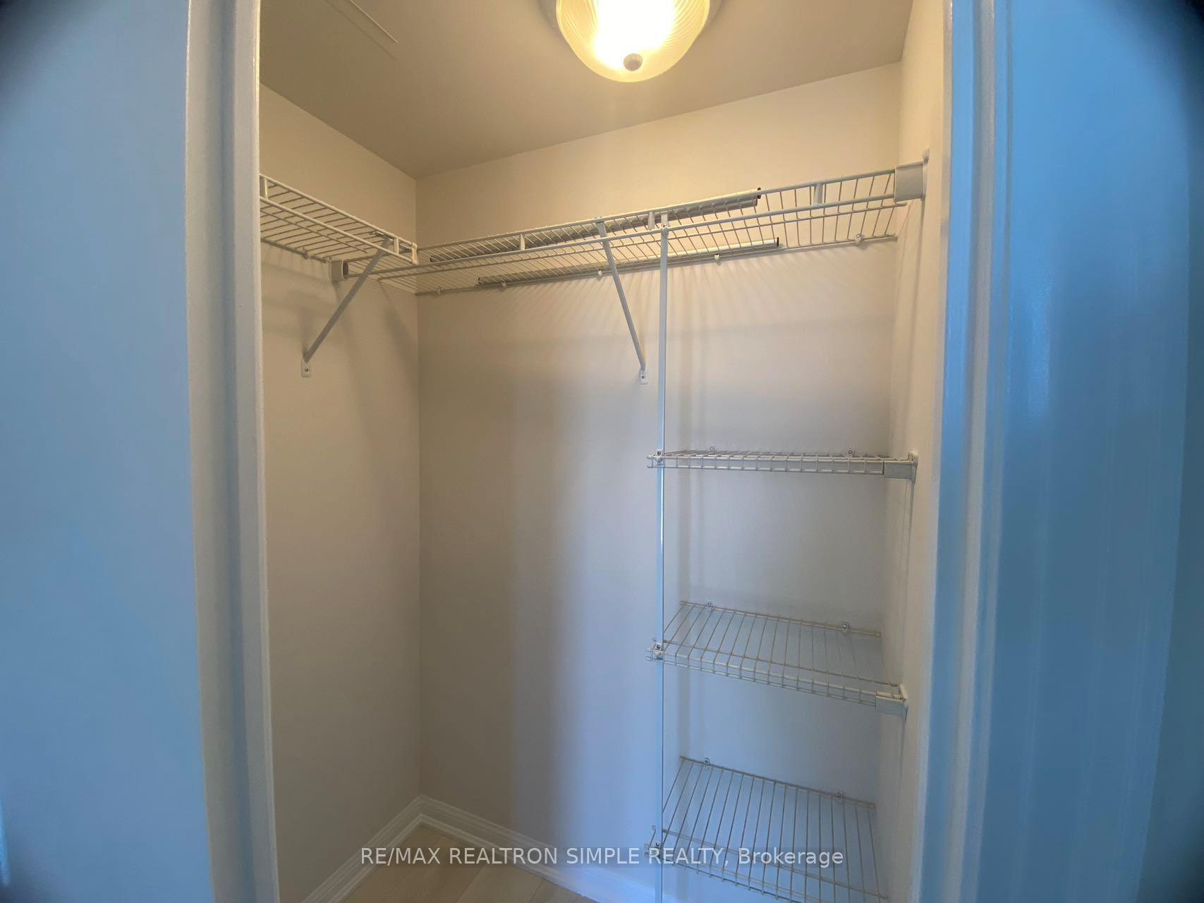 Photo 6 of Unit 2012, 400 Adelaide Street E, Toronto, Moss Park — HOMEH