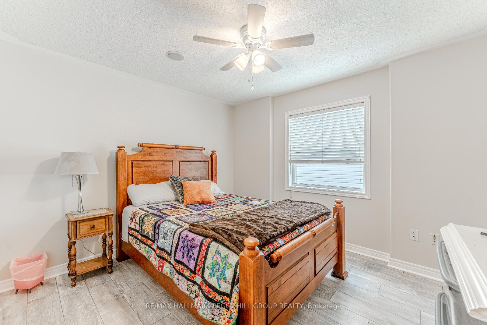 Photo 11 of 35 Birkhall Place, Barrie, Innis-Shore — HOMEH