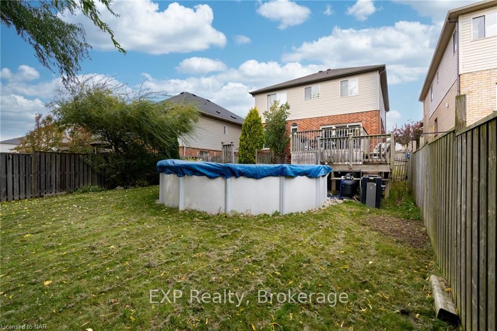 Photo 33 of 119 Candlewood Drive, Hamilton, Stoney Creek Mountain — HOMEH