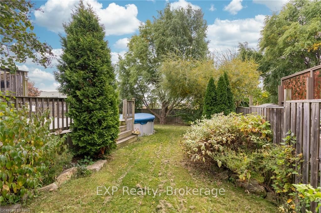 Photo 35 of 119 Candlewood Drive, Hamilton, Stoney Creek Mountain — HOMEH
