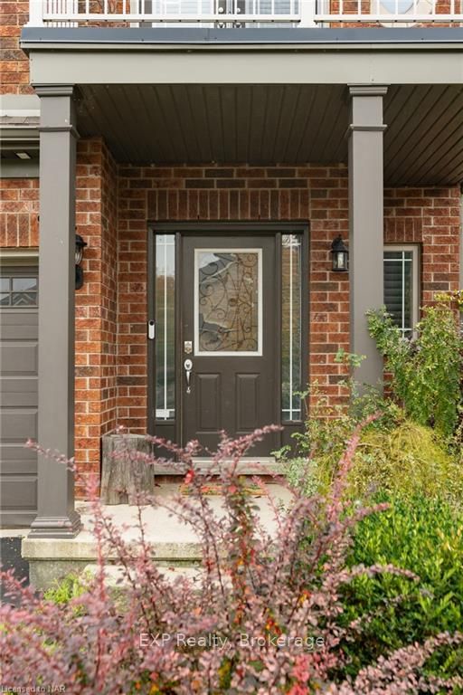 Photo 5 of 119 Candlewood Drive, Hamilton, Stoney Creek Mountain — HOMEH