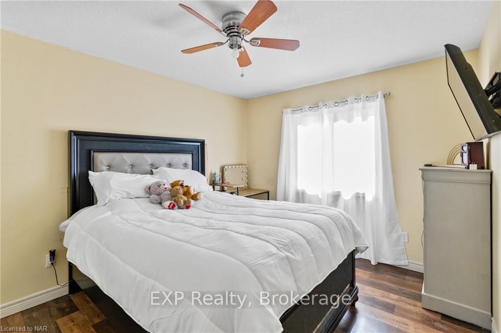 Photo 26 of 119 Candlewood Drive, Hamilton, Stoney Creek Mountain — HOMEH