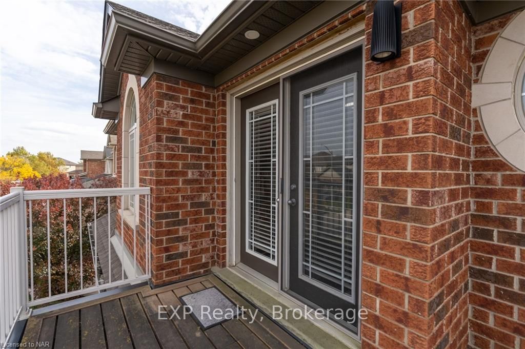 Photo 20 of 119 Candlewood Drive, Hamilton, Stoney Creek Mountain — HOMEH