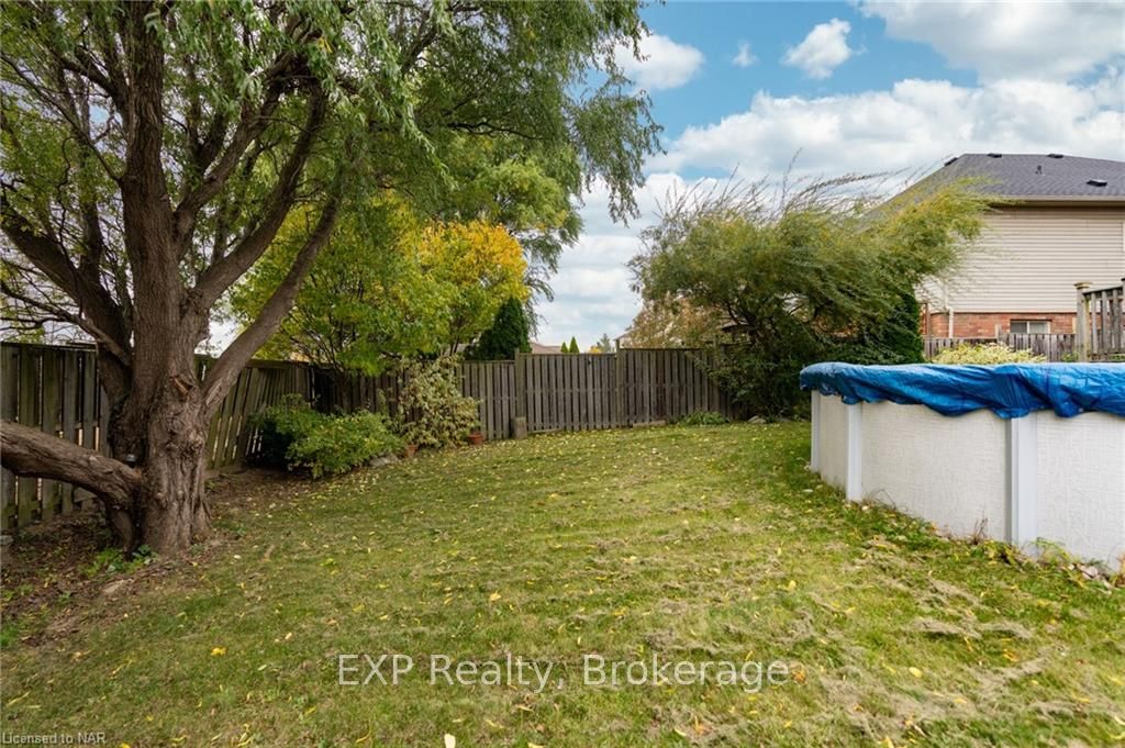 Photo 34 of 119 Candlewood Drive, Hamilton, Stoney Creek Mountain — HOMEH