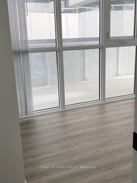 Photo 6 of Unit 617, 195 Commerce Street, Vaughan, Vaughan Corporate Centre — HOMEH